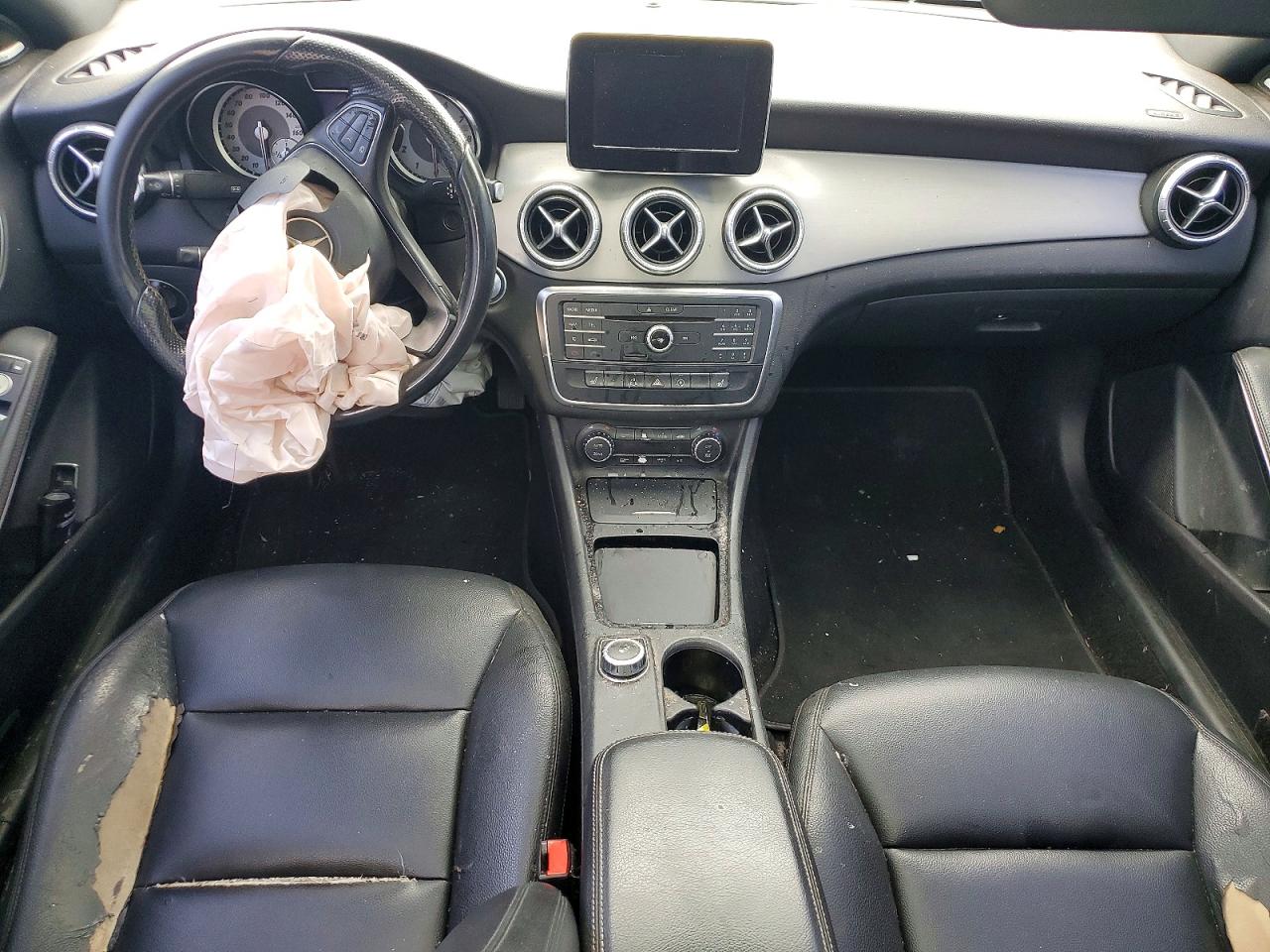 2015 Mercedes-benz Cla 250 Красный vin: WDDSJ4EB1FN243941