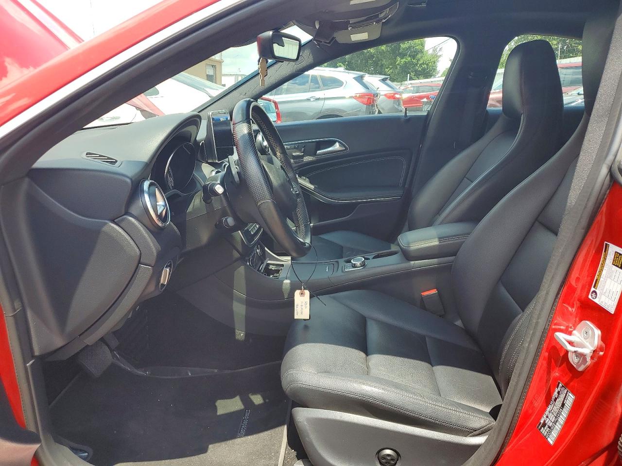 2015 Mercedes-benz Cla 250 Красный vin: WDDSJ4EB1FN263381