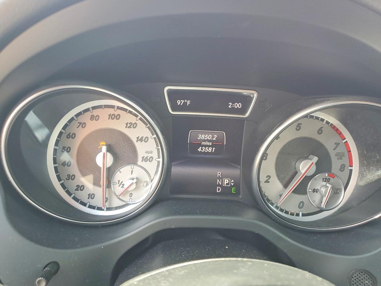2015 Mercedes-benz Cla 250 Красный vin: WDDSJ4EB1FN263381