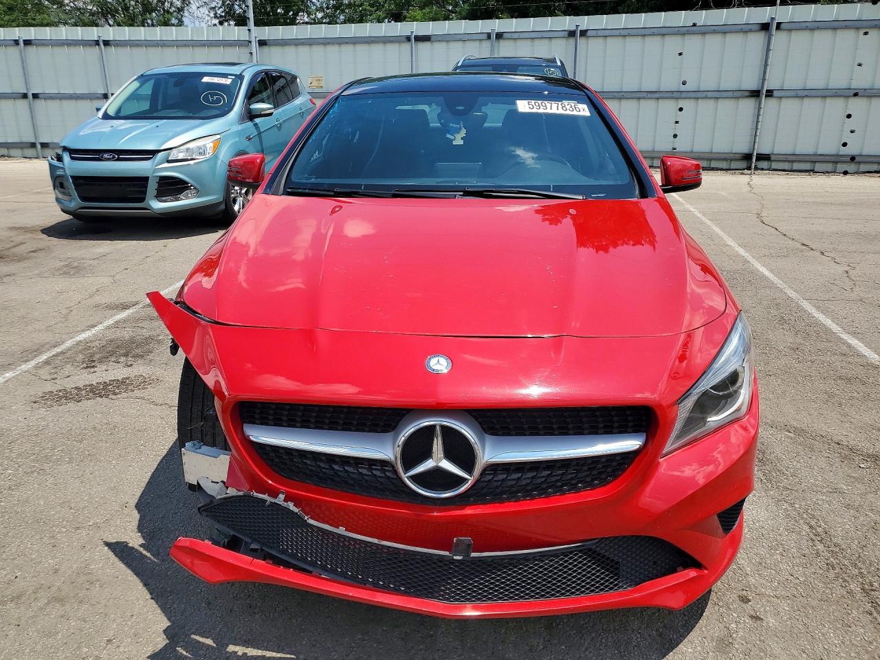 2015 Mercedes-benz Cla 250 Красный vin: WDDSJ4EB1FN263381