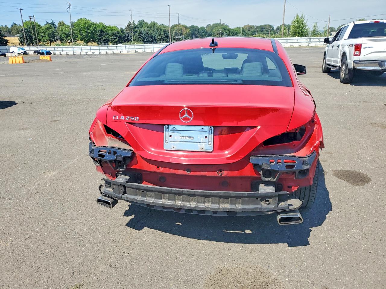 2016 Mercedes-benz Cla 250 Red vin: WDDSJ4EB1GN379519
