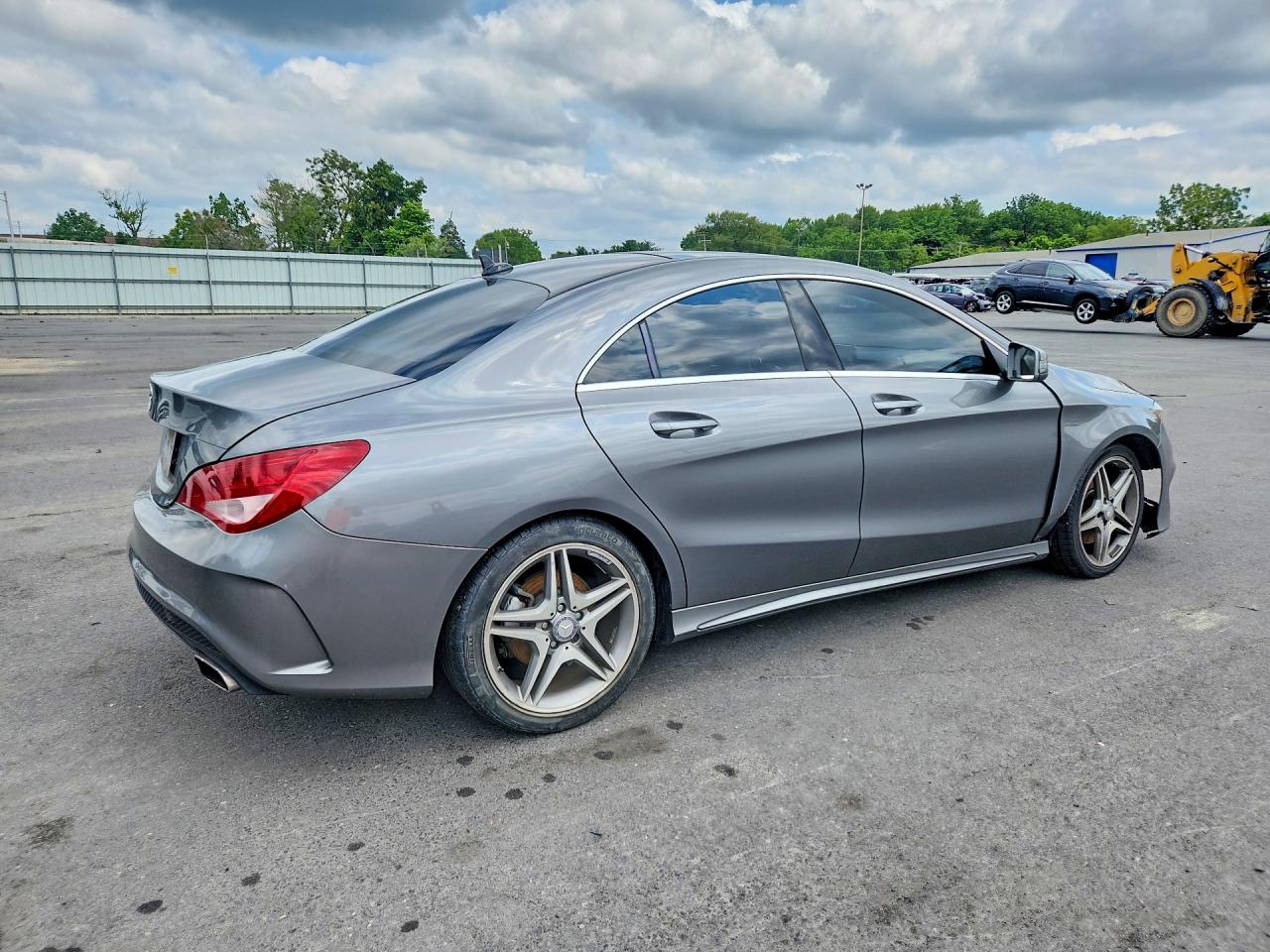 2014 Mercedes-benz Cla 250 Gray vin: WDDSJ4EB2EN034464