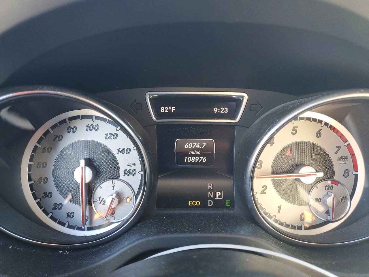 2014 Mercedes-benz Cla 250 White vin: WDDSJ4EB2EN036134