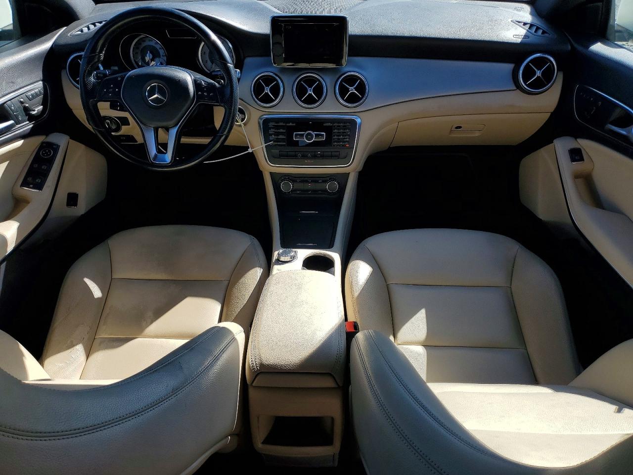 2014 Mercedes-benz Cla 250 White vin: WDDSJ4EB2EN036134