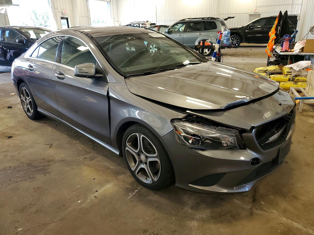 2014 Mercedes-benz Cla 250 Gray vin: WDDSJ4EB2EN040877