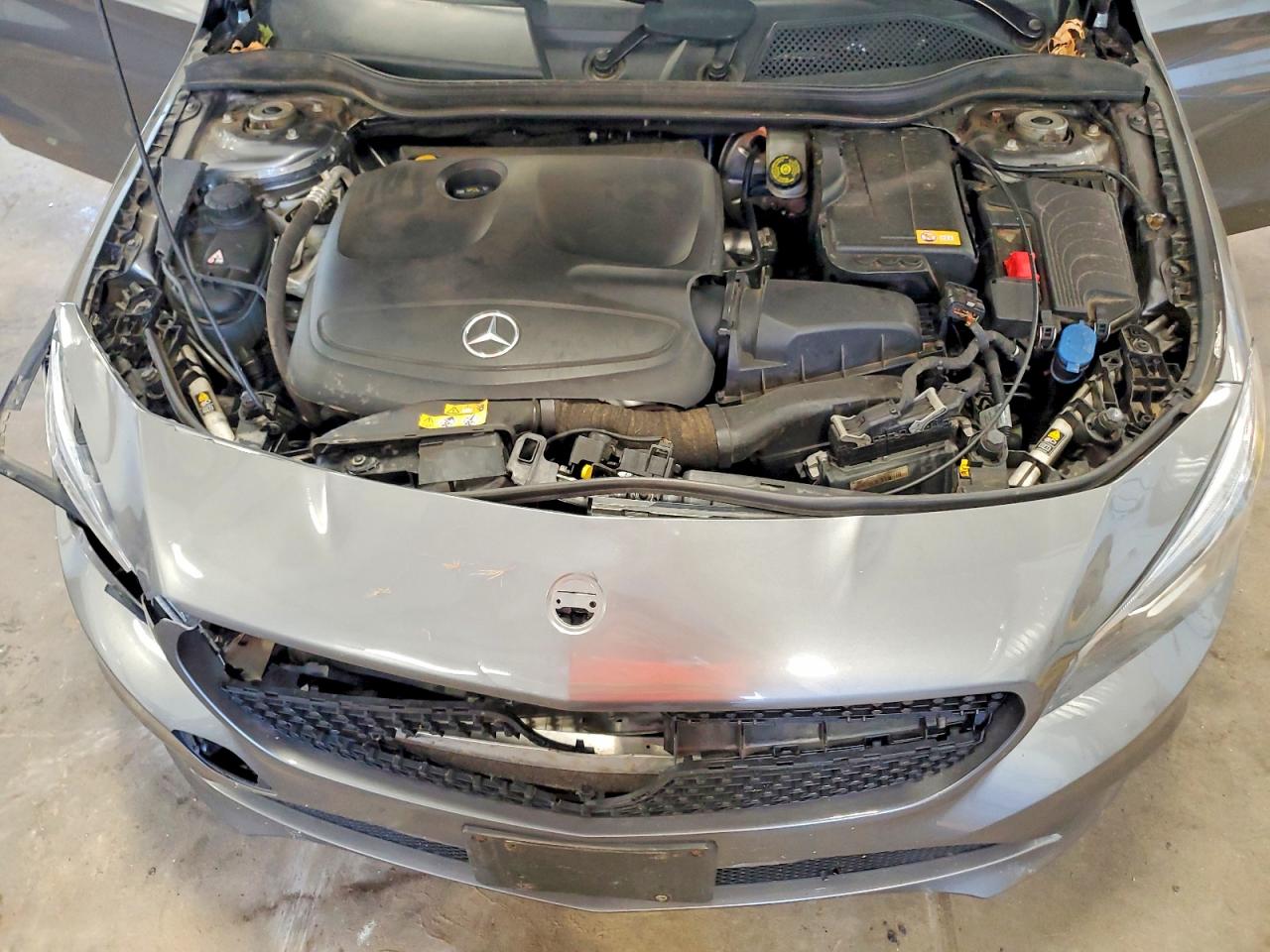 2014 Mercedes-benz Cla 250 Gray vin: WDDSJ4EB2EN040877
