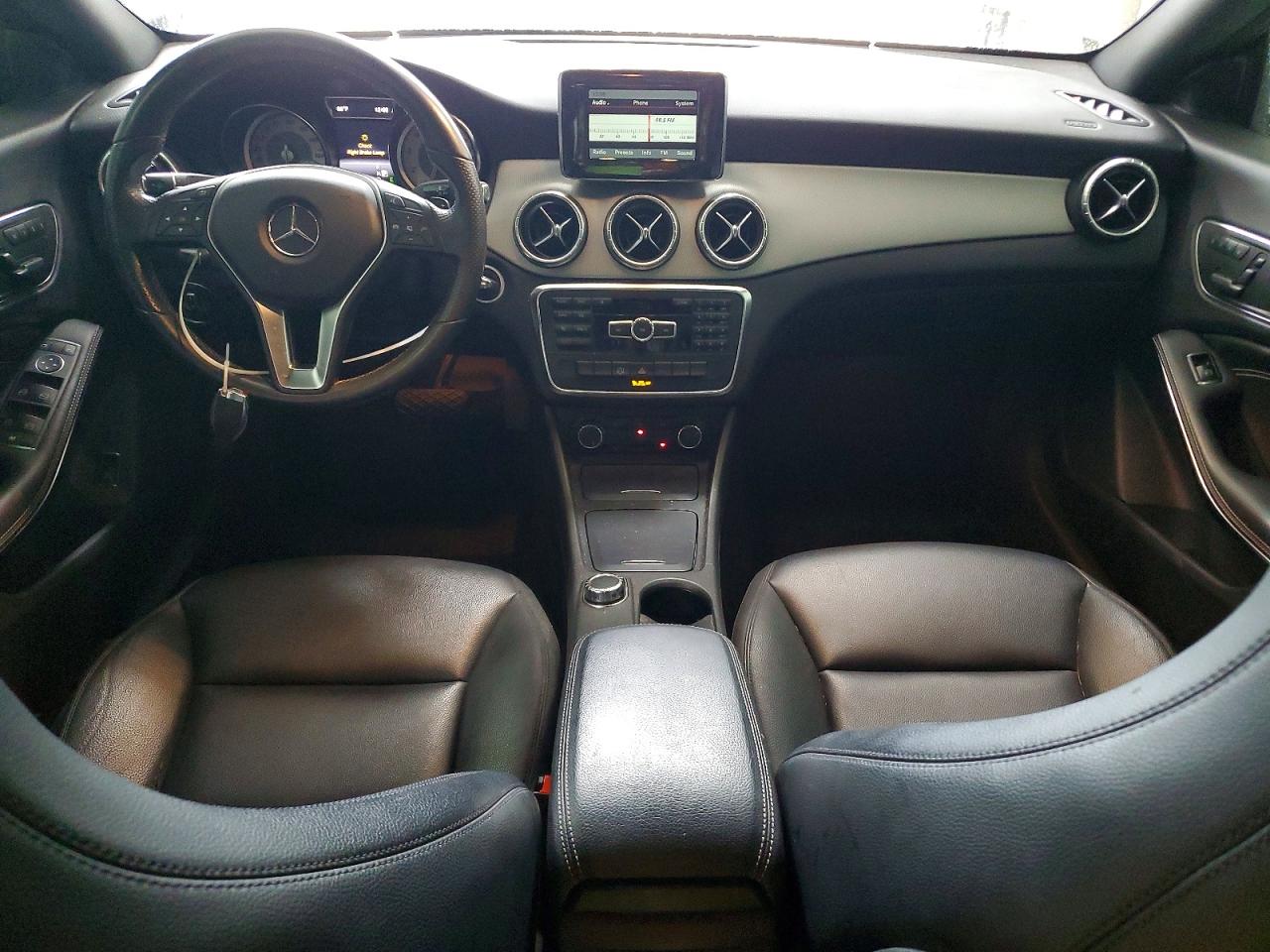 2014 Mercedes-benz Cla 250 White vin: WDDSJ4EB2EN052561