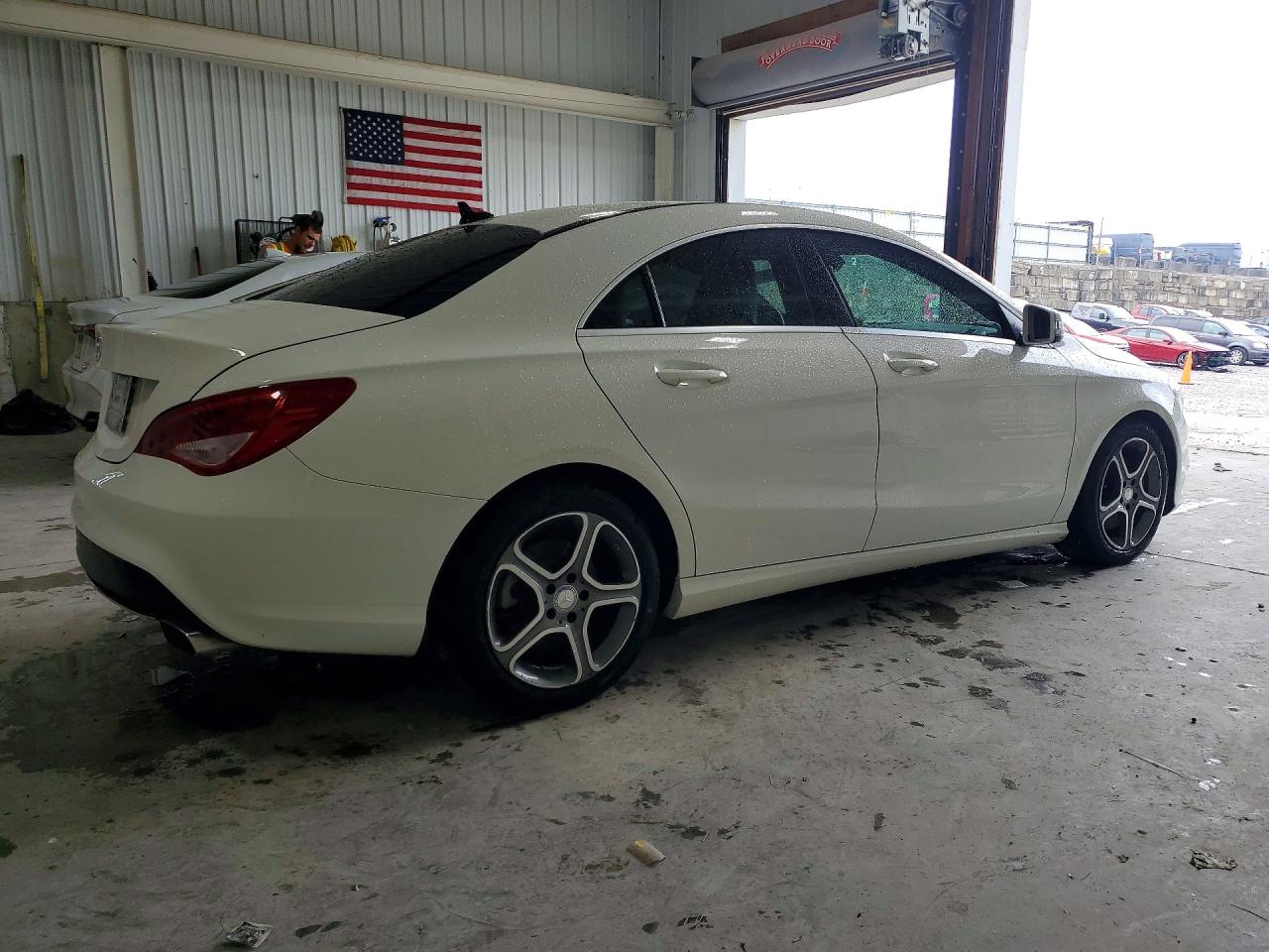 2014 Mercedes-benz Cla 250 White vin: WDDSJ4EB2EN052561