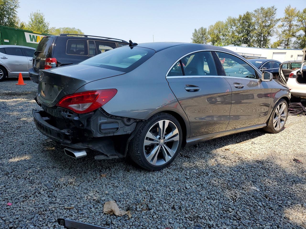 2014 Mercedes-benz Cla 250 Gray vin: WDDSJ4EB2EN057758