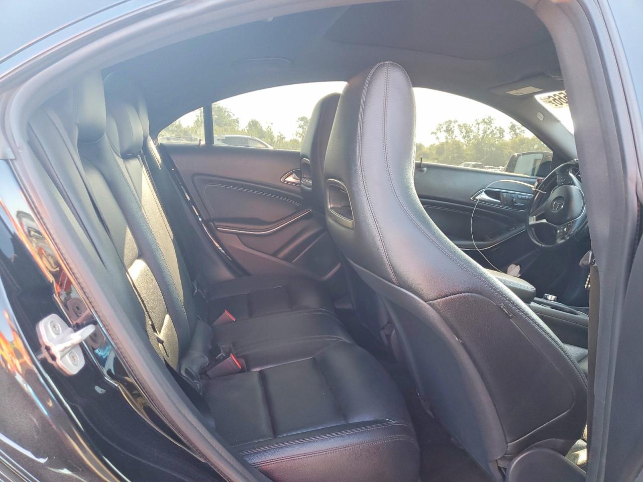 2014 Mercedes-benz Cla 250 Black vin: WDDSJ4EB2EN057923