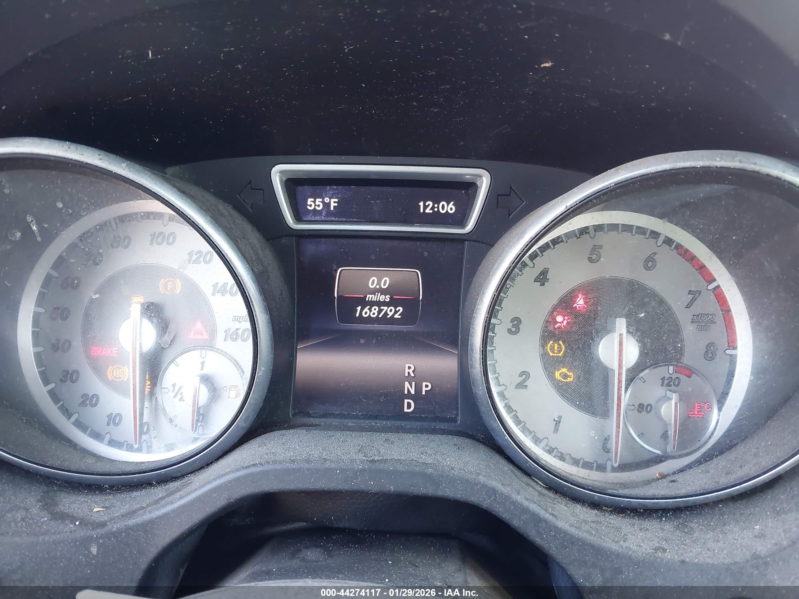 2014 Mercedes-benz Cla 250   Red vin: WDDSJ4EB2EN059820