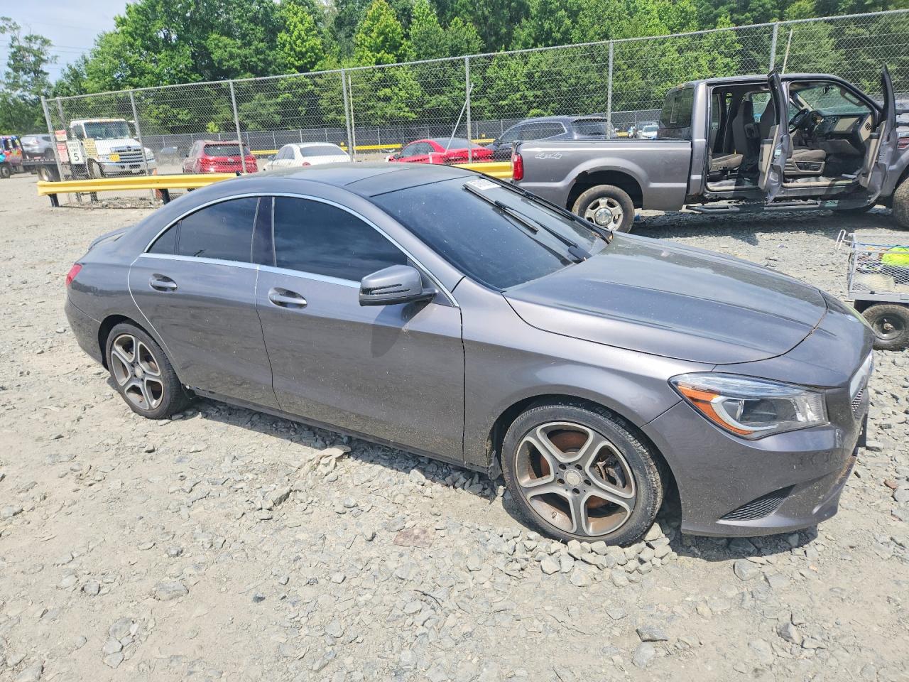 2014 Mercedes-benz Cla 250 Gray vin: WDDSJ4EB2EN064130