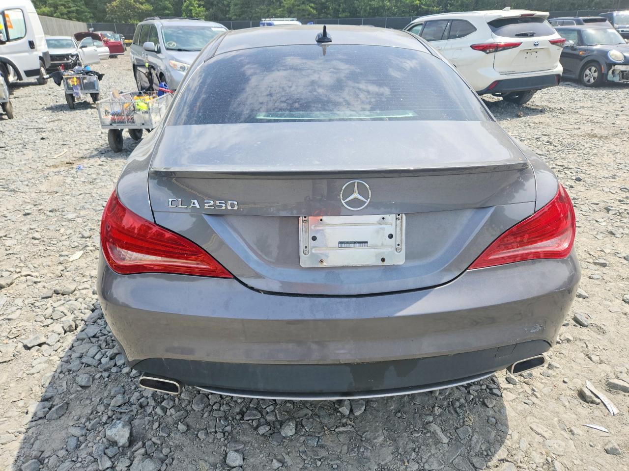2014 Mercedes-benz Cla 250 Gray vin: WDDSJ4EB2EN064130