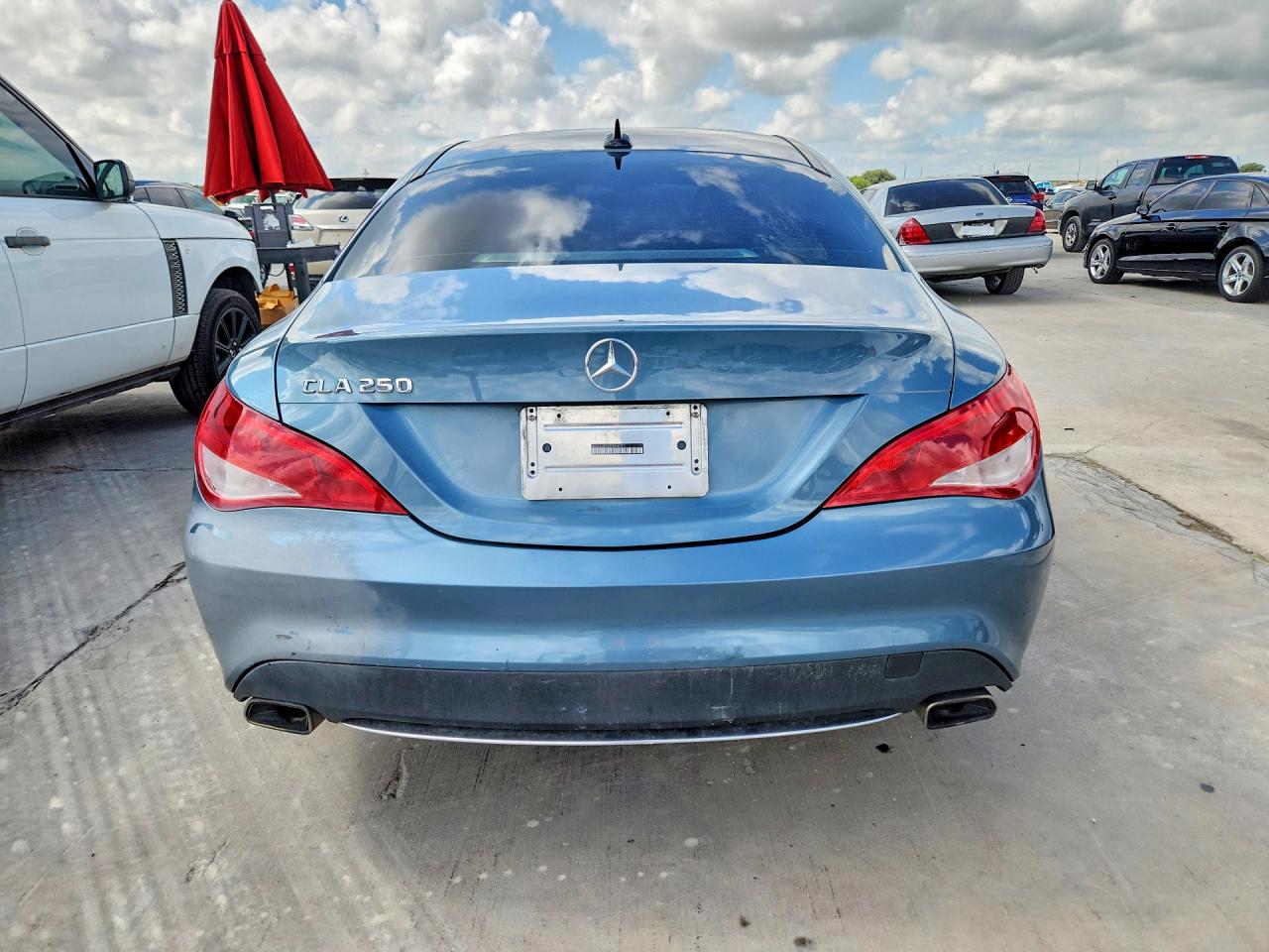 2014 Mercedes-benz Cla 250 Blue vin: WDDSJ4EB2EN064371