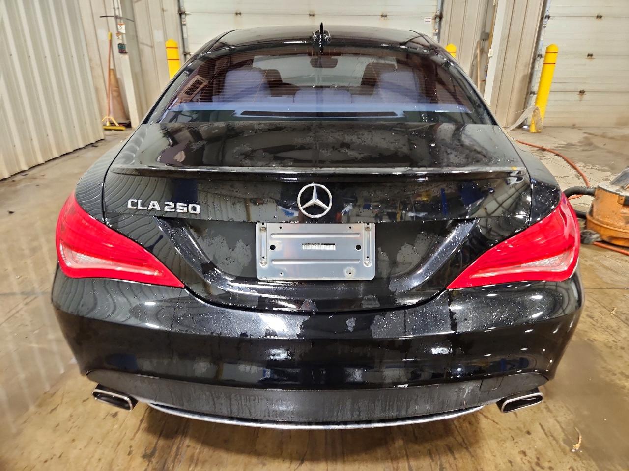 2014 Mercedes-benz Cla 250 Black vin: WDDSJ4EB2EN068419