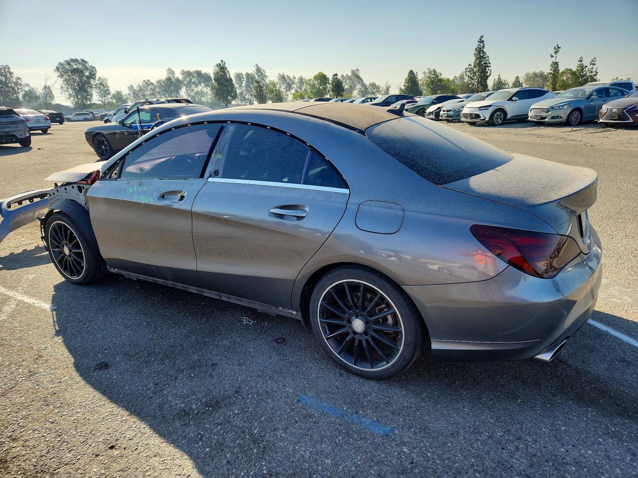 2014 Mercedes-benz Cla 250 Gray vin: WDDSJ4EB2EN140249