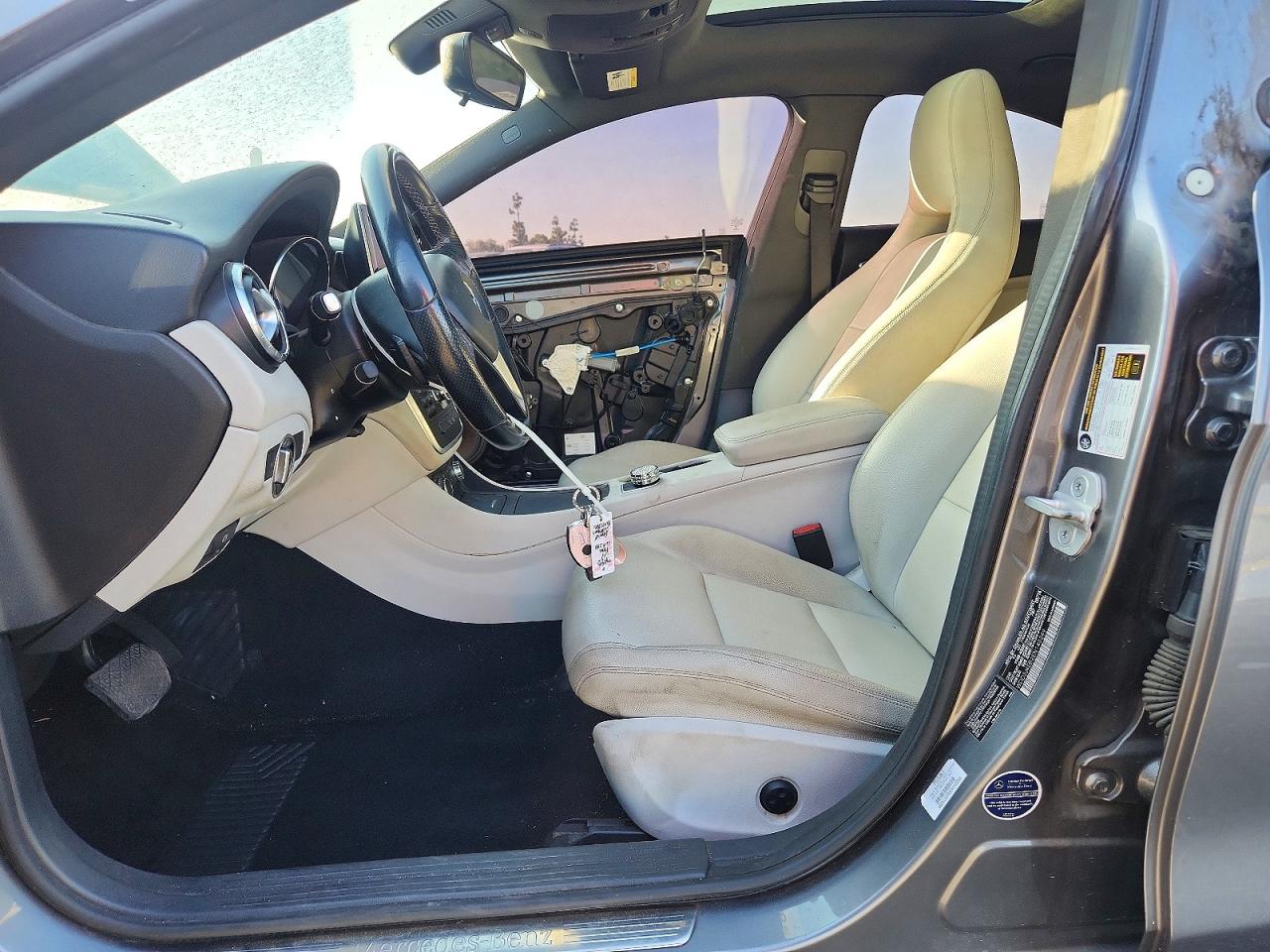 2014 Mercedes-benz Cla 250 Gray vin: WDDSJ4EB2EN140249