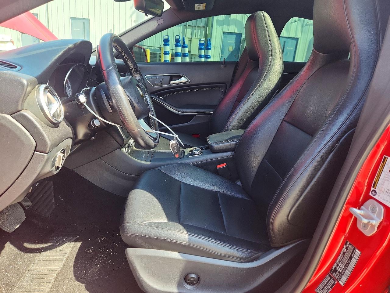 2015 Mercedes-benz Cla 250 Red vin: WDDSJ4EB2FN167341