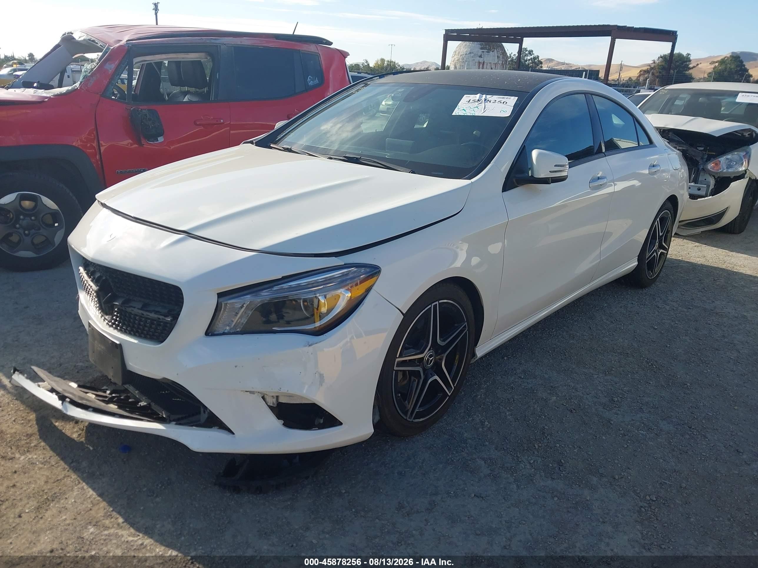 2015 Mercedes-benz Cla 250 White vin: WDDSJ4EB2FN200676