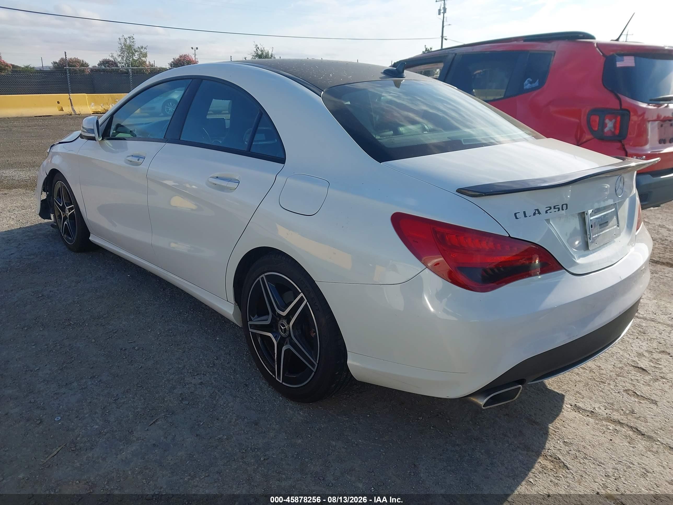 2015 Mercedes-benz Cla 250 White vin: WDDSJ4EB2FN200676
