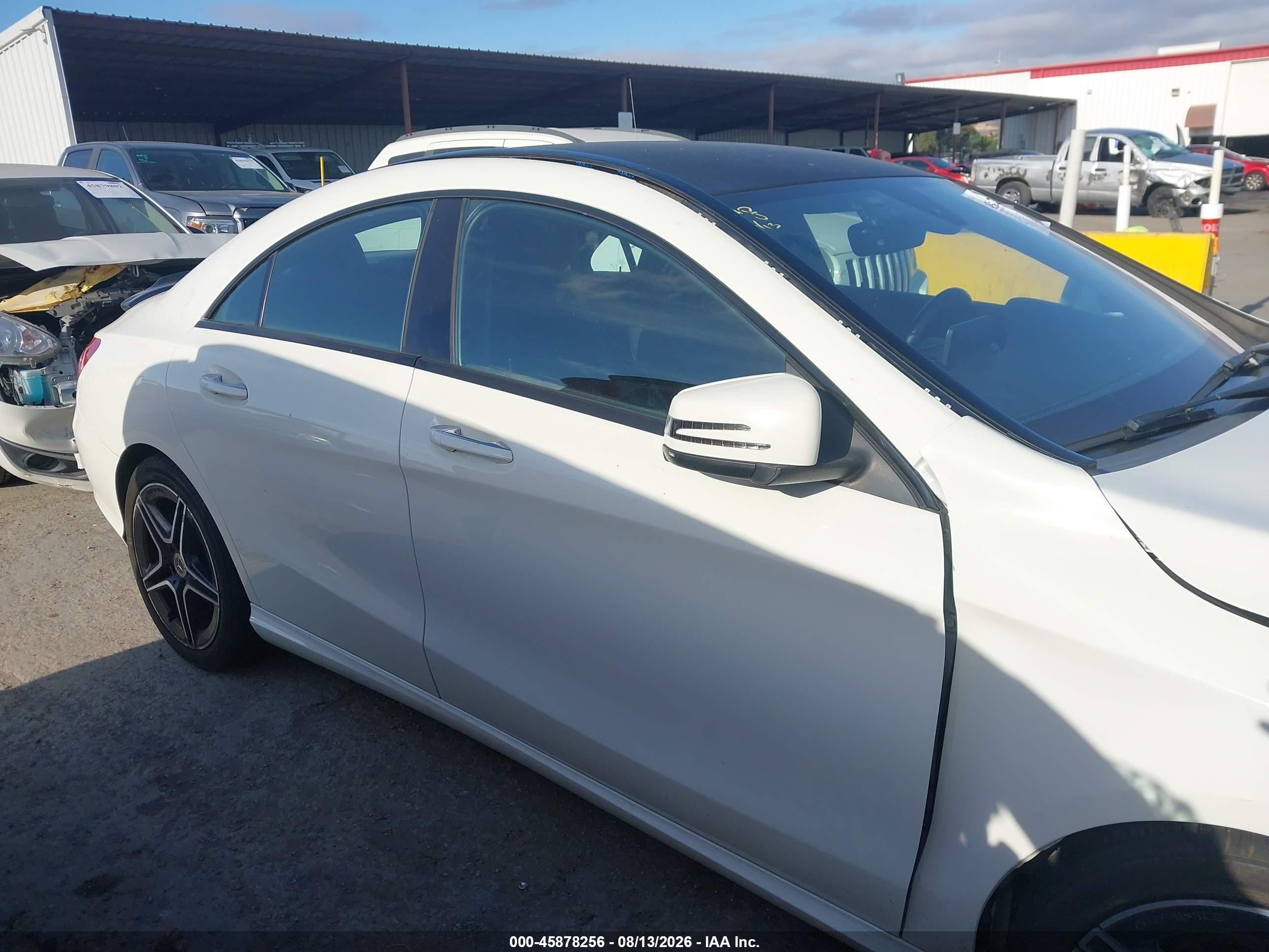 2015 Mercedes-benz Cla 250 White vin: WDDSJ4EB2FN200676