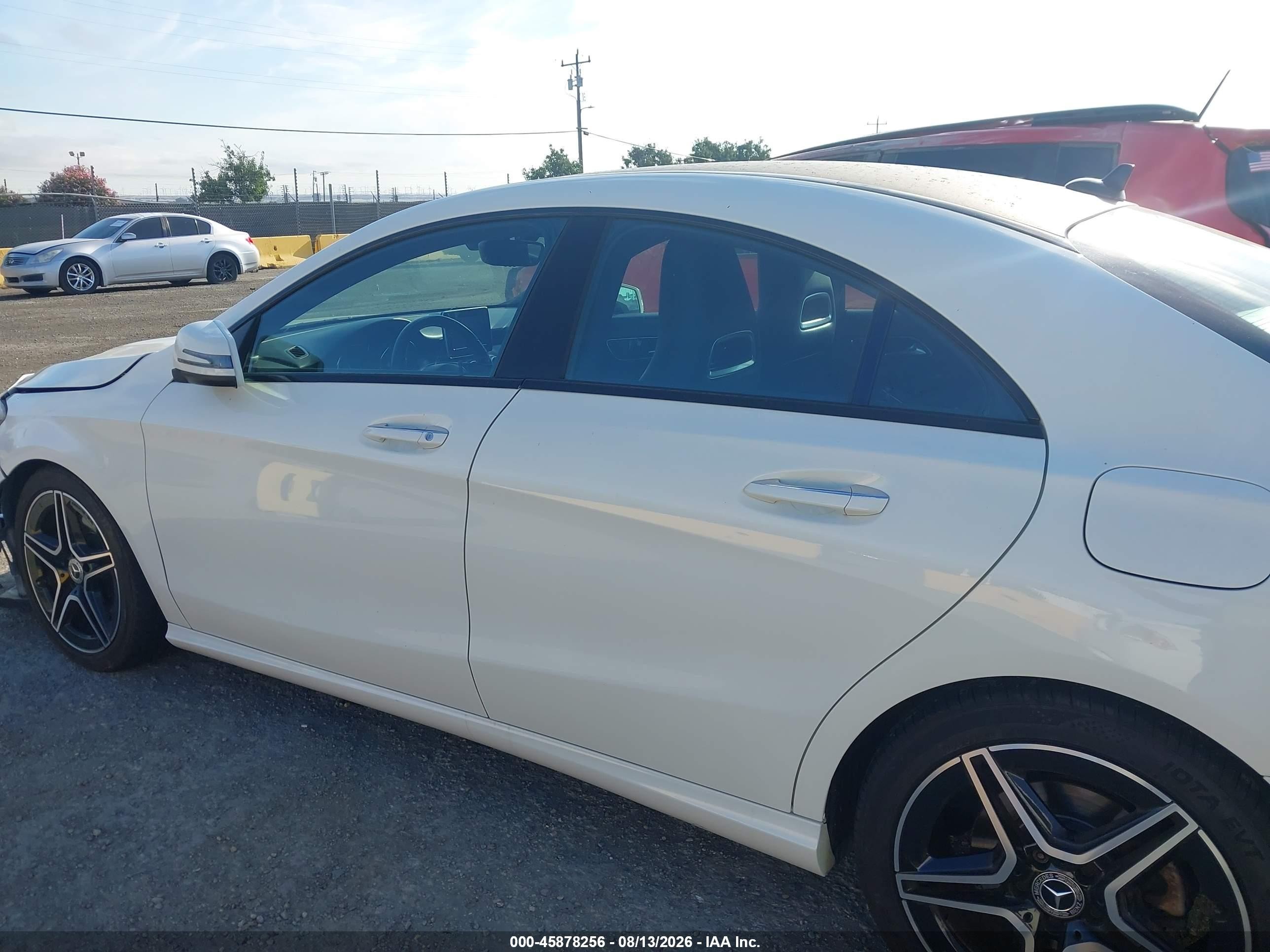 2015 Mercedes-benz Cla 250 White vin: WDDSJ4EB2FN200676