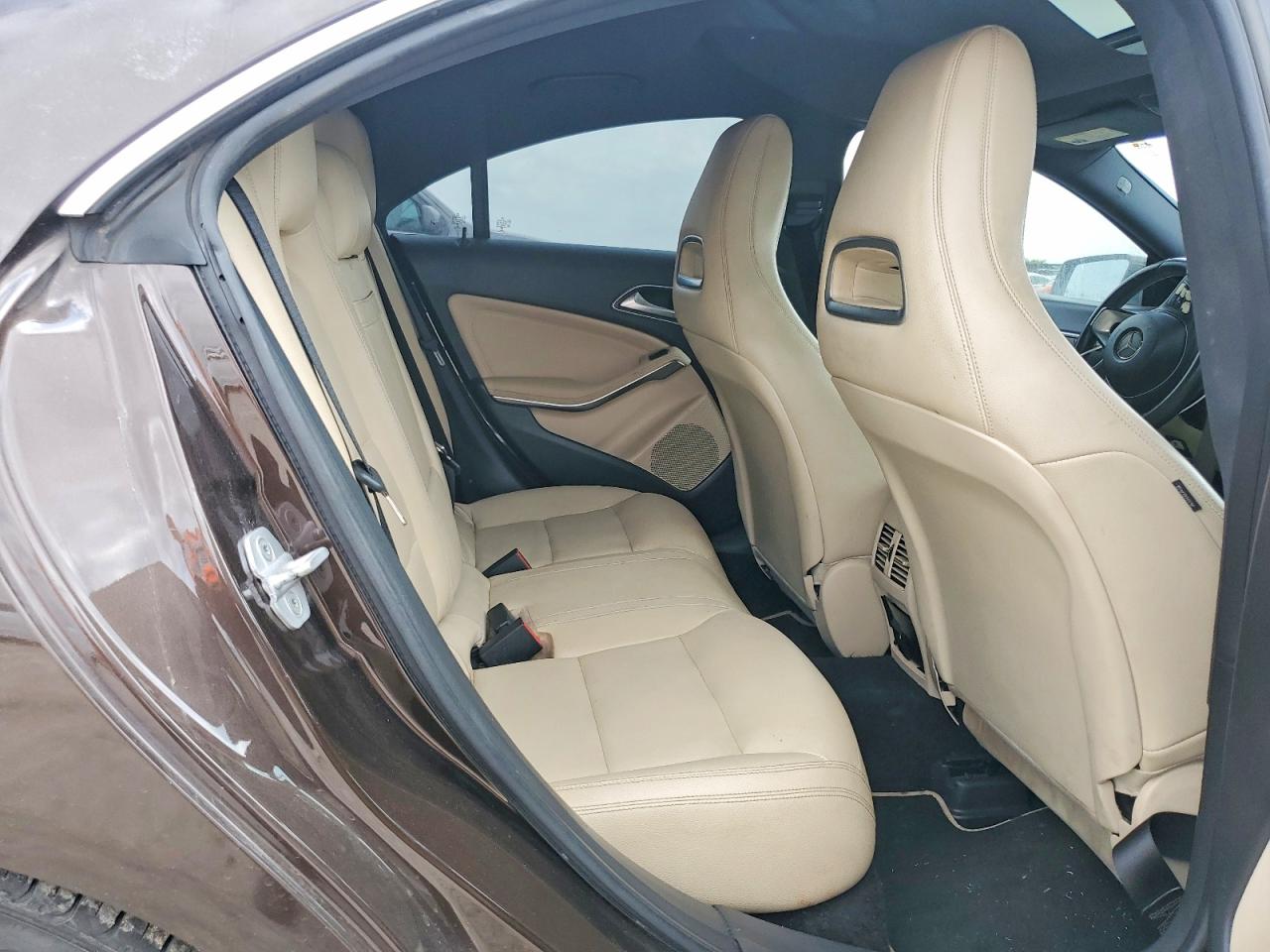 2015 Mercedes-benz Cla 250 Black vin: WDDSJ4EB2FN205893