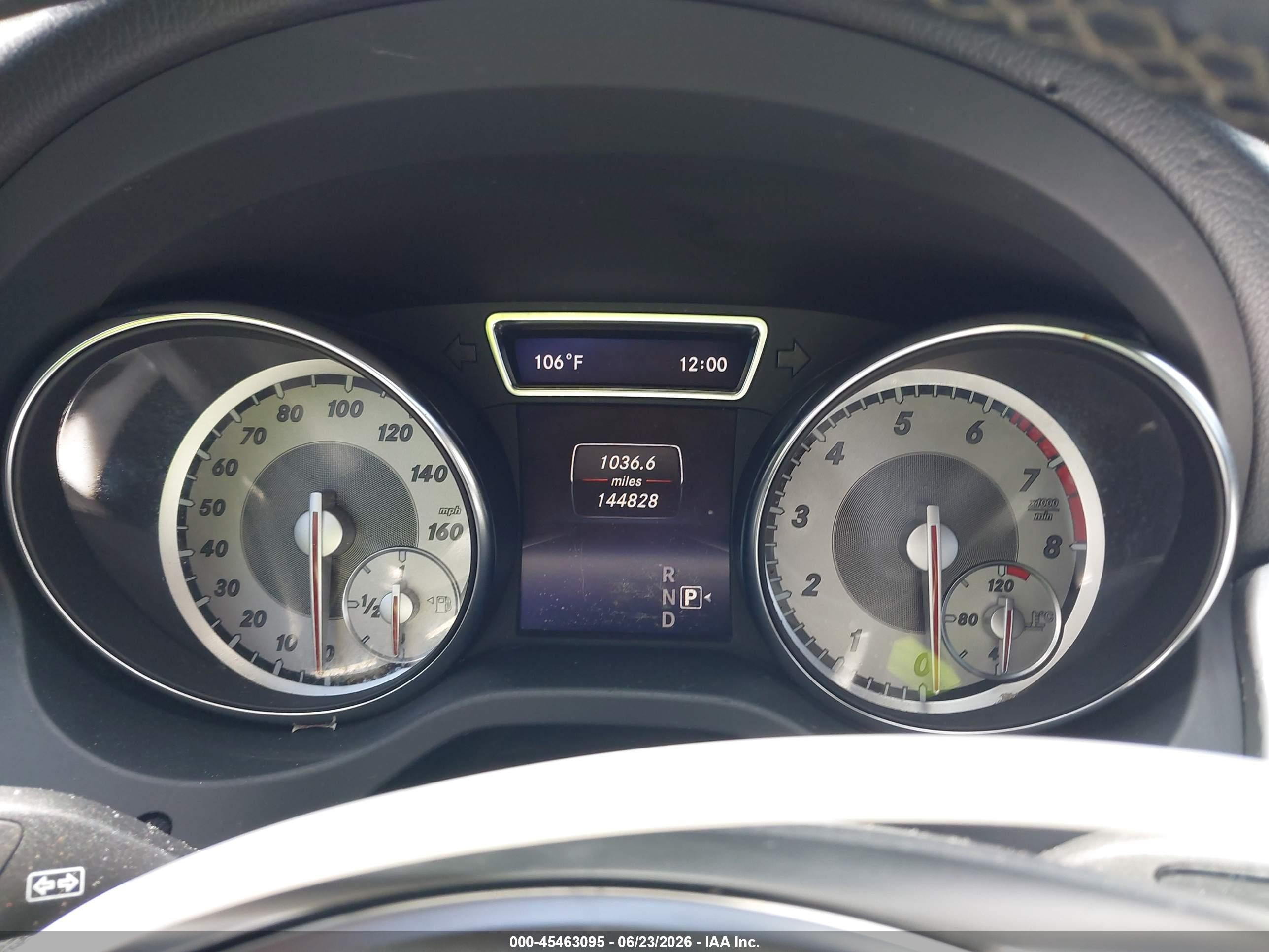2015 Mercedes-benz Cla 250   Black vin: WDDSJ4EB2FN221043