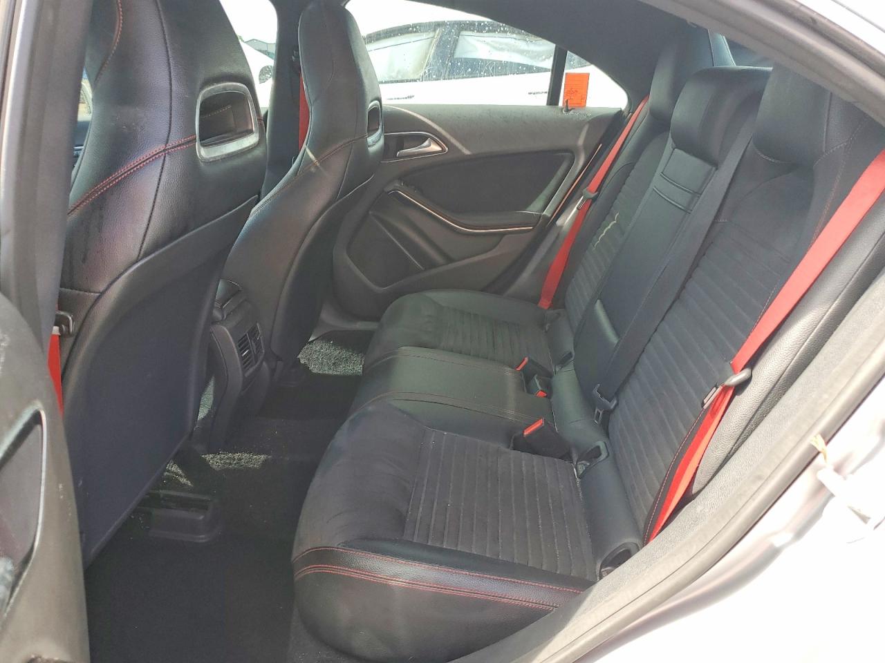2015 Mercedes-benz Cla 250 Silver vin: WDDSJ4EB2FN225108