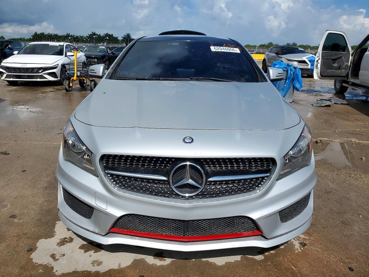 2015 Mercedes-benz Cla 250 Silver vin: WDDSJ4EB2FN225108