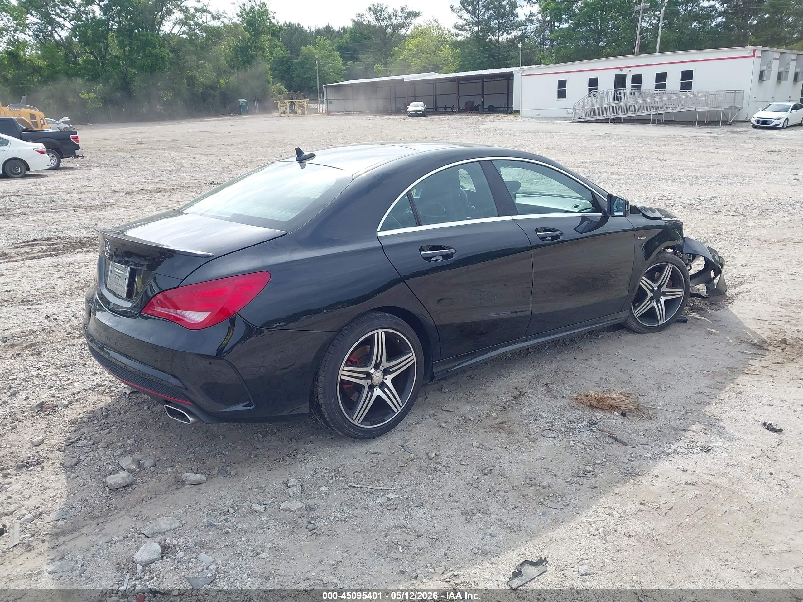 2015 Mercedes-benz Cla 250   Black vin: WDDSJ4EB2FN231622