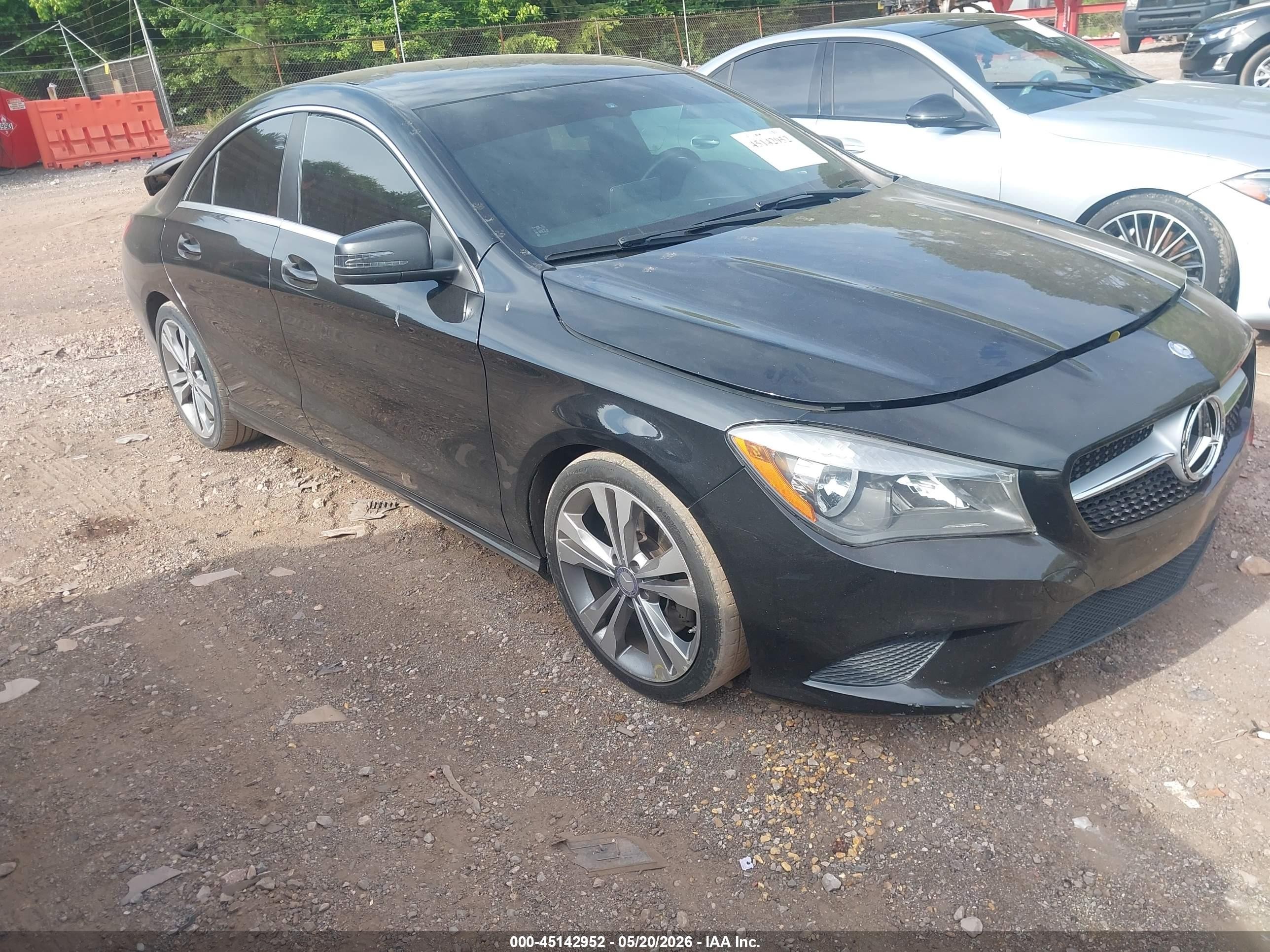 2015 Mercedes-benz Cla 250   Black vin: WDDSJ4EB2FN262692