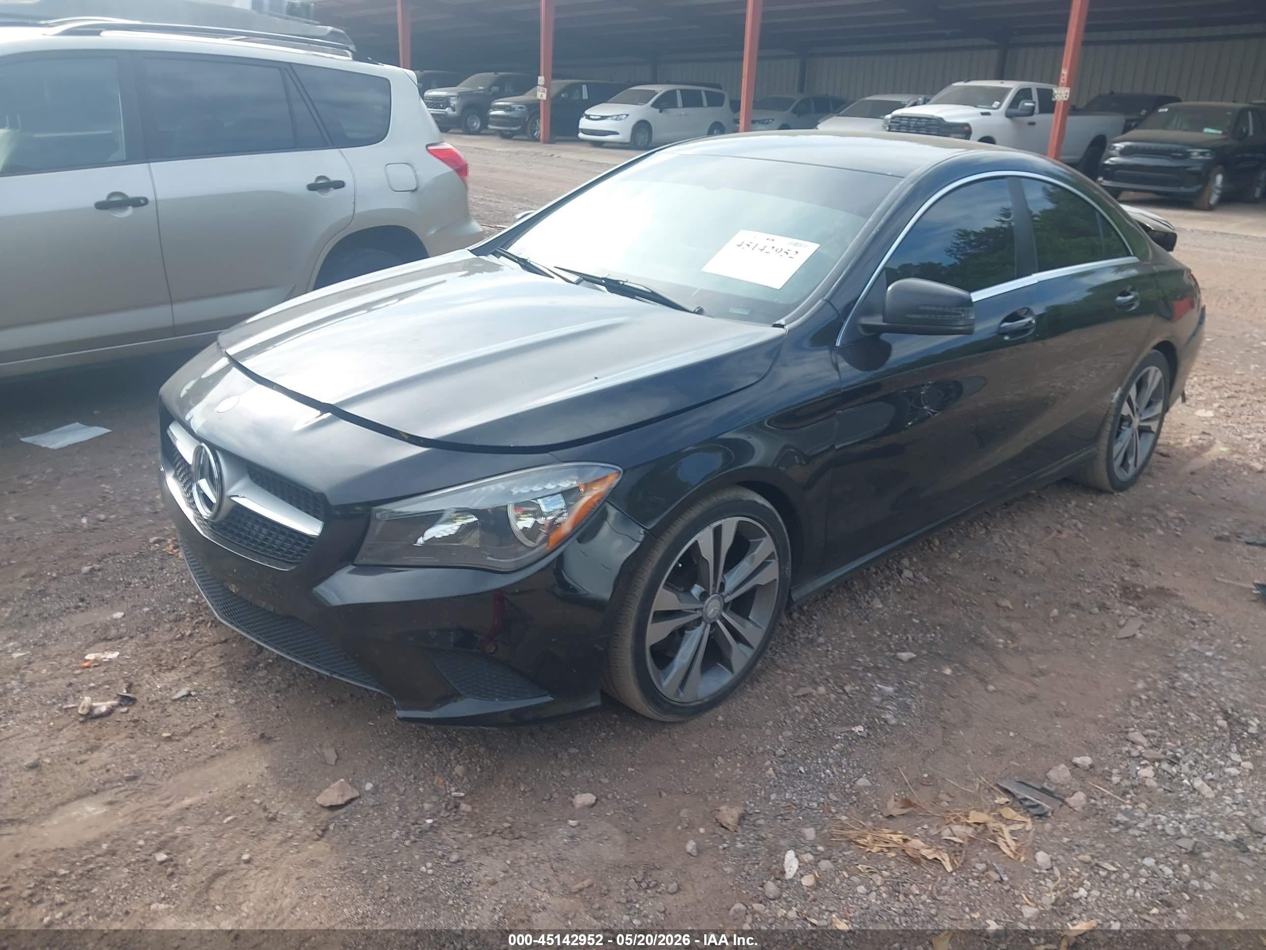 2015 Mercedes-benz Cla 250   Black vin: WDDSJ4EB2FN262692