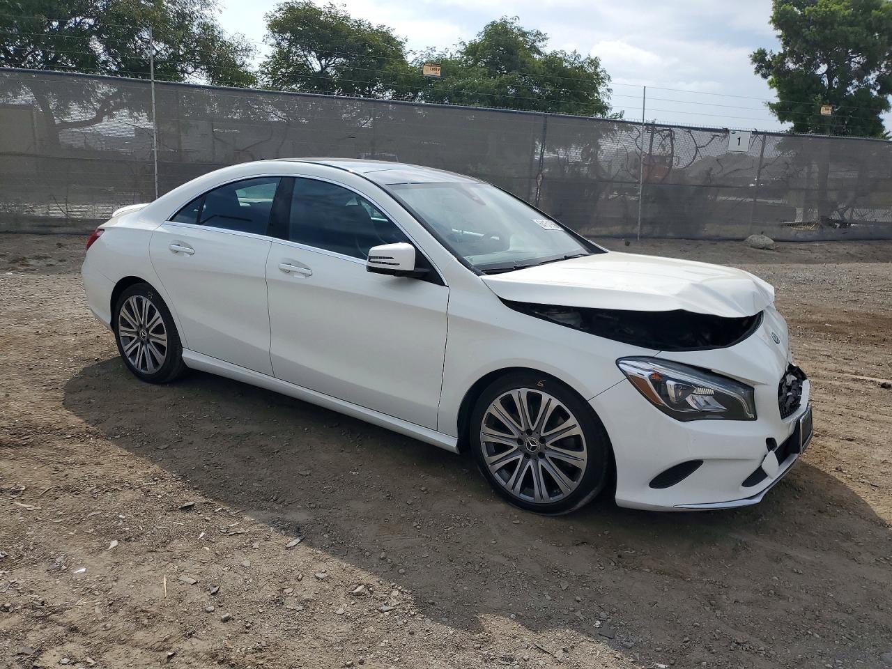 2018 Mercedes-benz Cla 250 White vin: WDDSJ4EB2JN566002