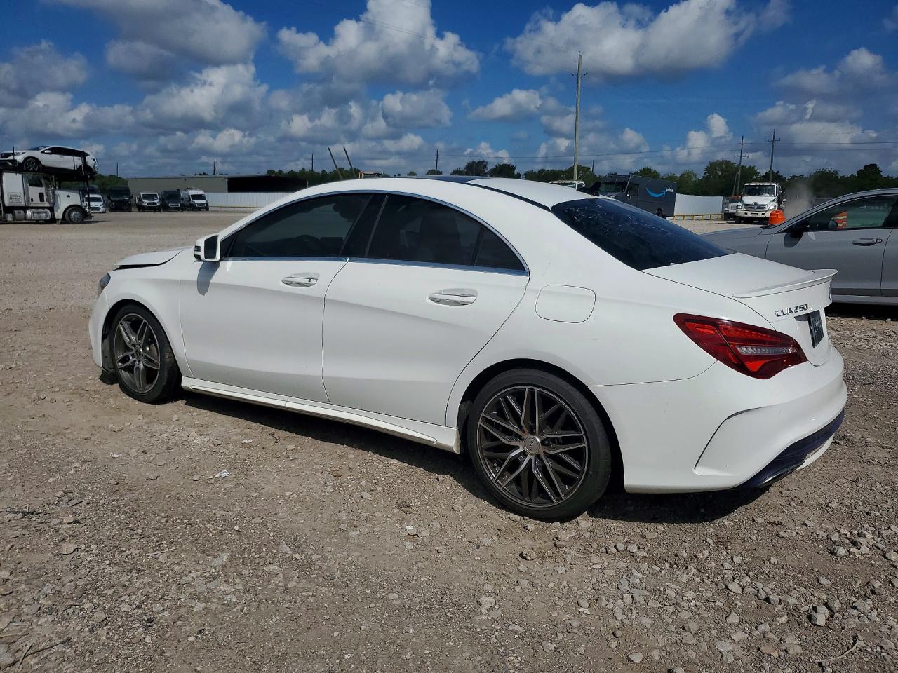 2019 Mercedes-benz Cla 250 White vin: WDDSJ4EB2KN729877