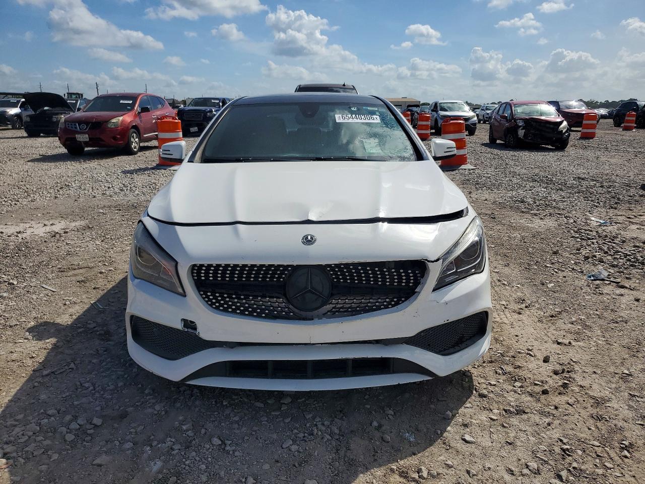 2019 Mercedes-benz Cla 250 White vin: WDDSJ4EB2KN729877