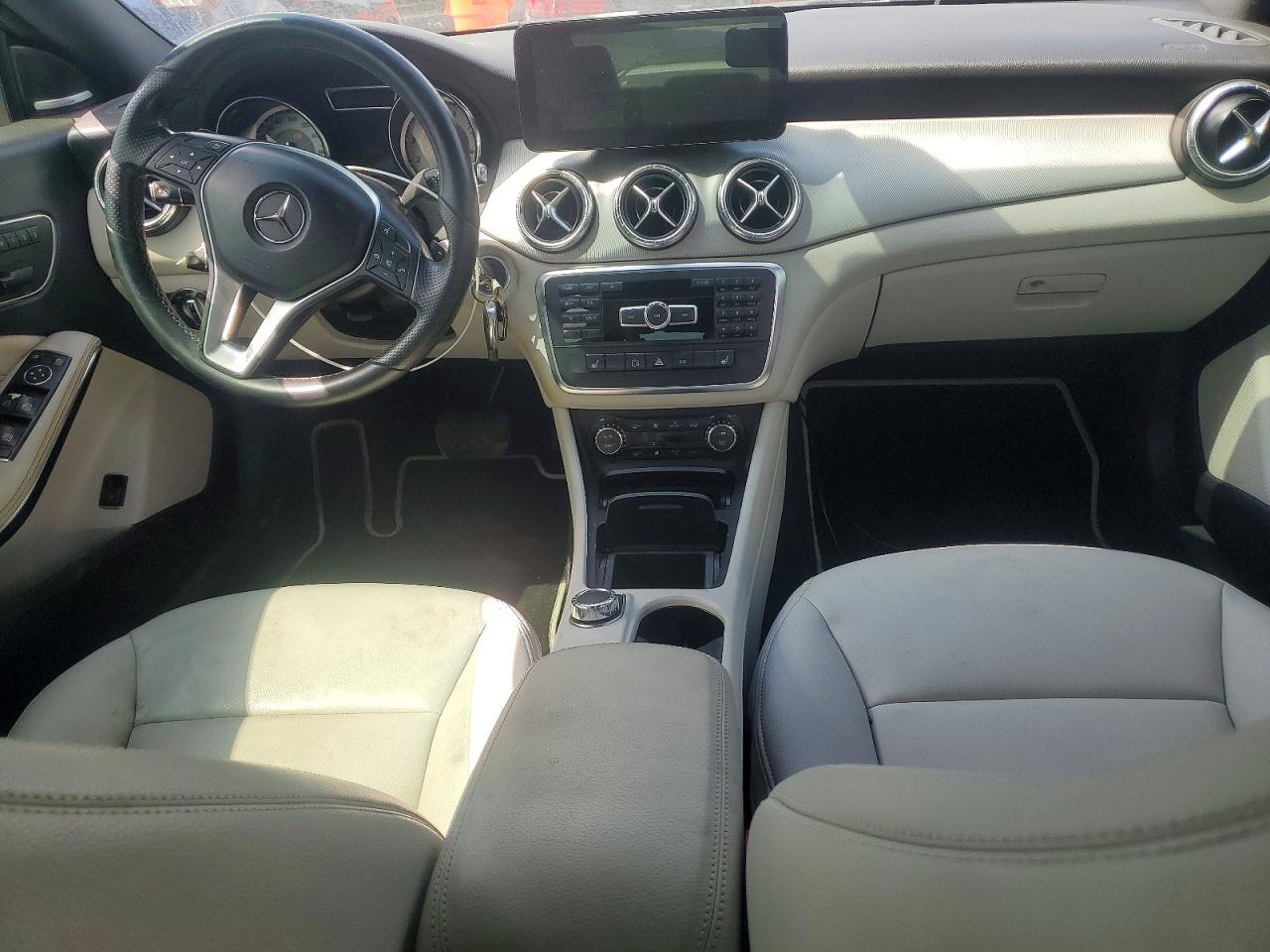 2014 Mercedes-benz Cla 250 Gray vin: WDDSJ4EB3EN037941