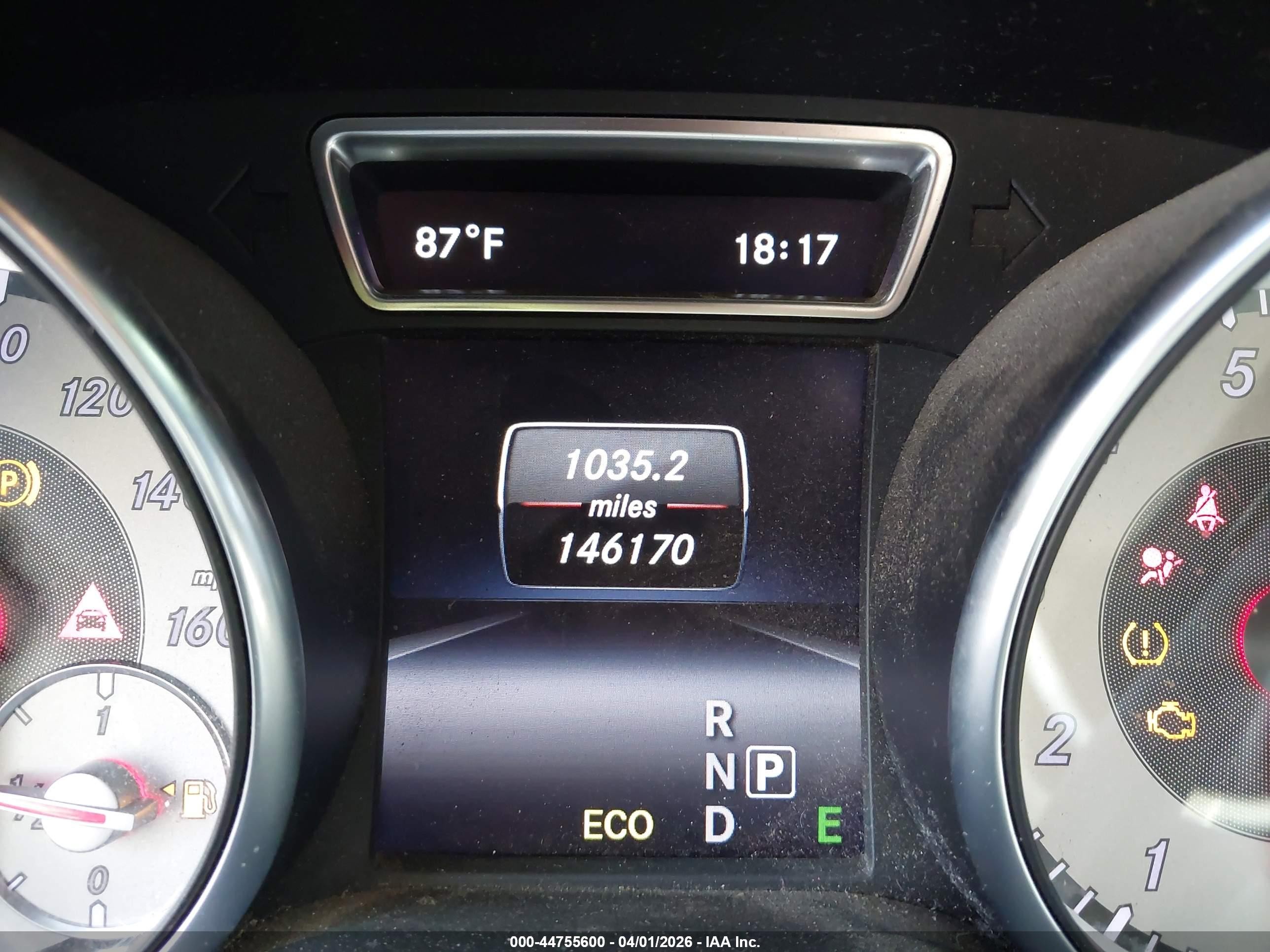 2014 Mercedes-benz Cla 250   Silver vin: WDDSJ4EB3EN049524