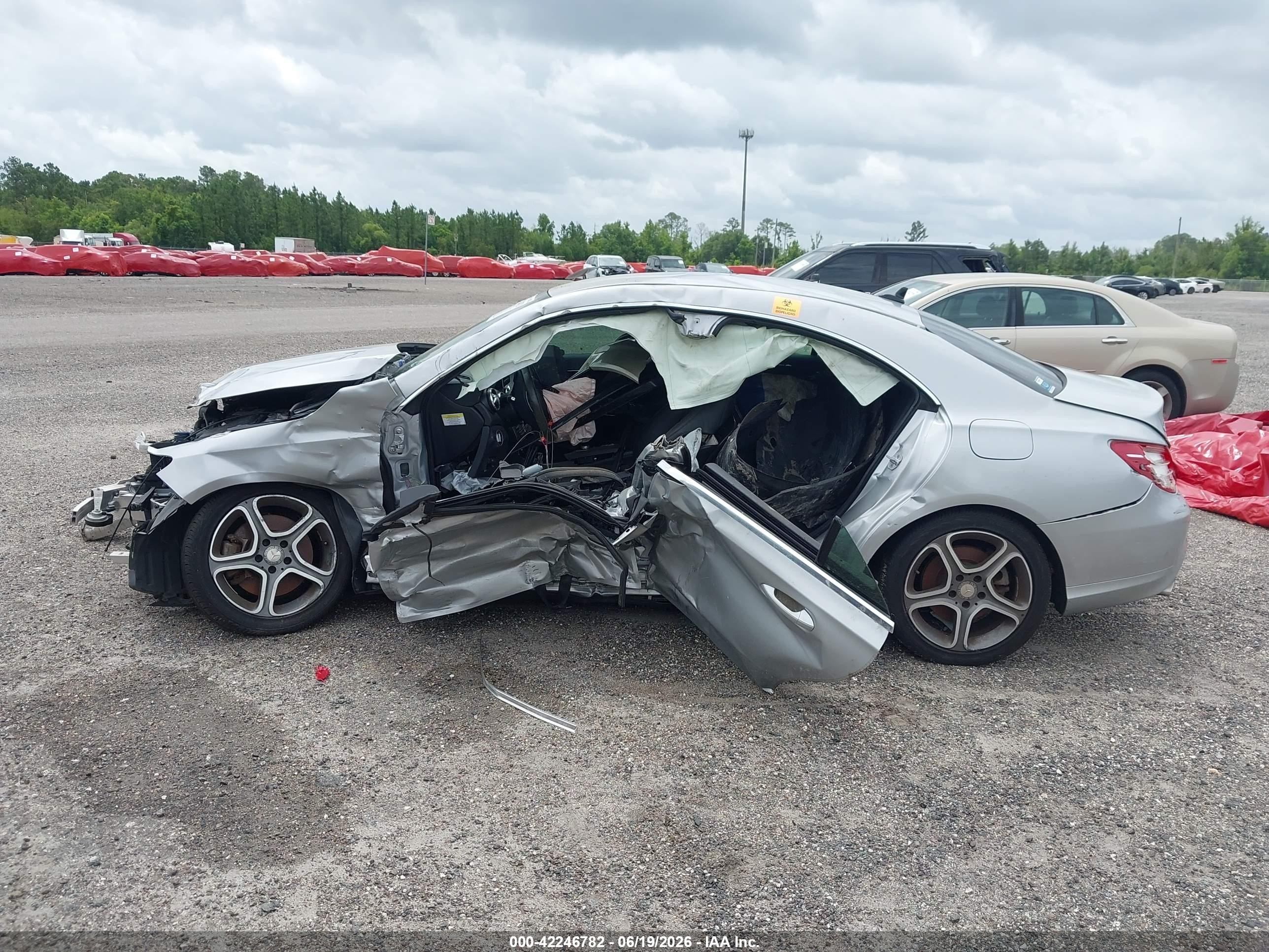 2014 Mercedes-benz Cla 250 Silver vin: WDDSJ4EB3EN066307