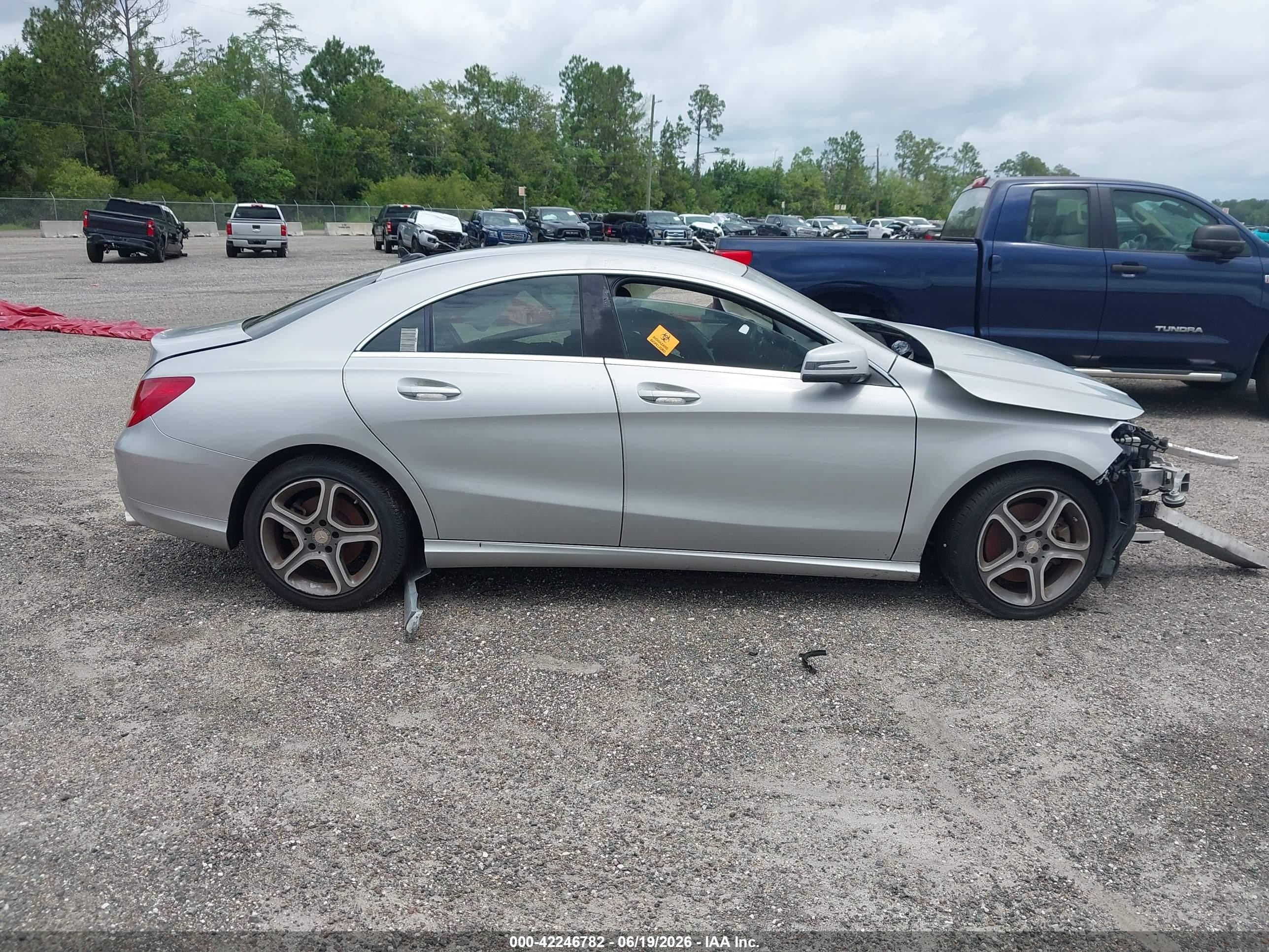 2014 Mercedes-benz Cla 250 Silver vin: WDDSJ4EB3EN066307