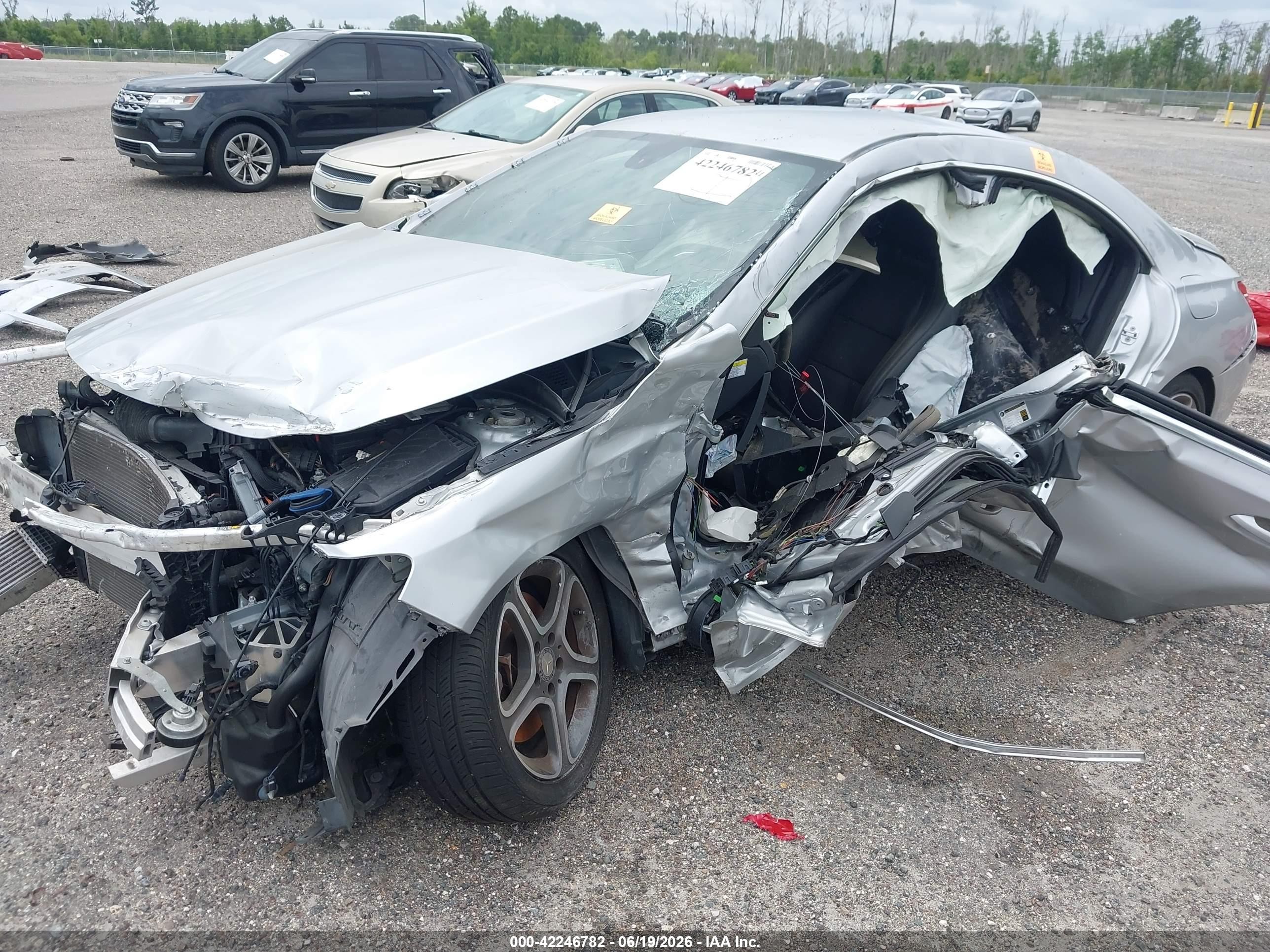 2014 Mercedes-benz Cla 250 Silver vin: WDDSJ4EB3EN066307