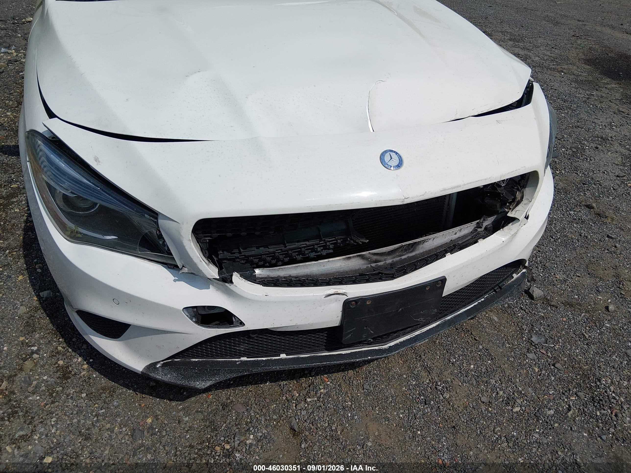 2014 Mercedes-benz Cla 250 White vin: WDDSJ4EB3EN105140