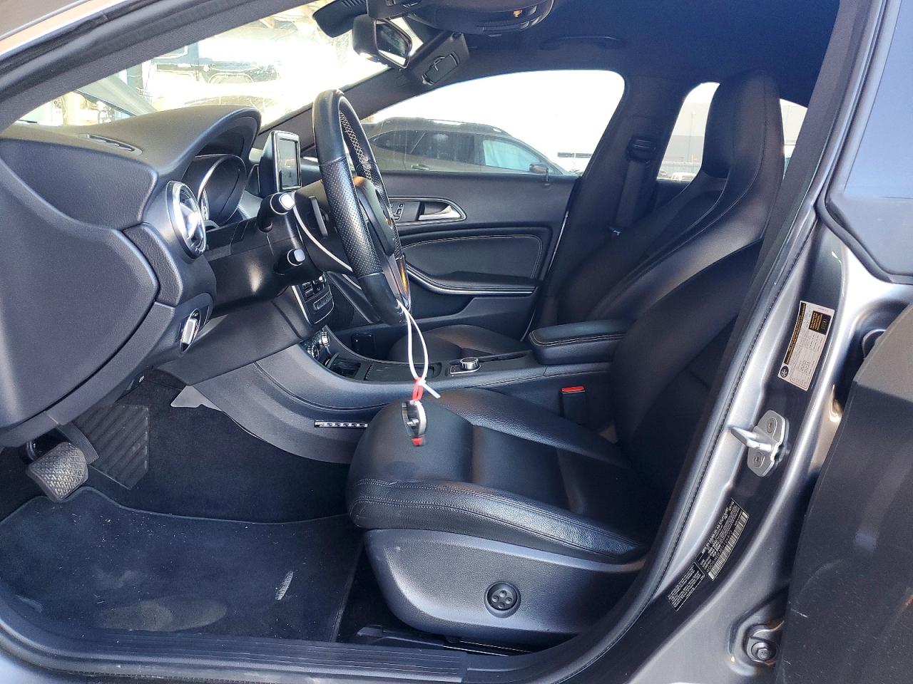 2014 Mercedes-benz Cla 250 Gray vin: WDDSJ4EB3EN126473