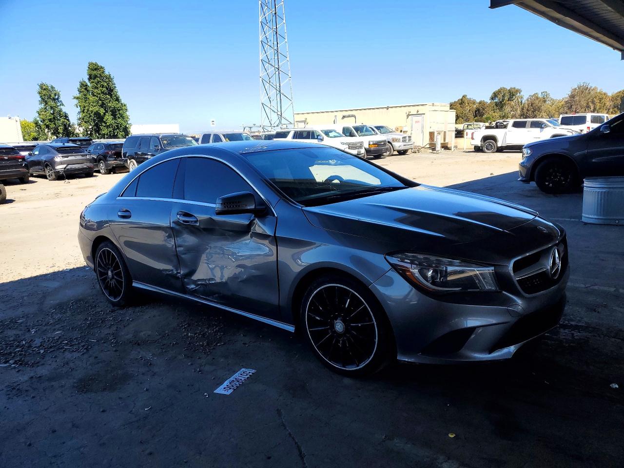 2014 Mercedes-benz Cla 250 Gray vin: WDDSJ4EB3EN126473