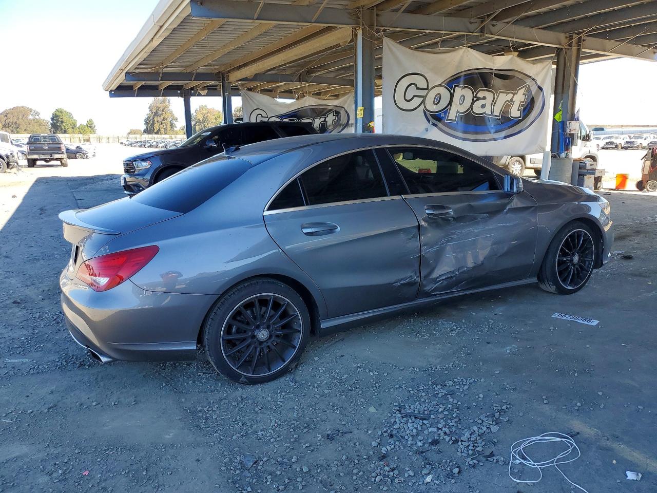 2014 Mercedes-benz Cla 250 Gray vin: WDDSJ4EB3EN126473