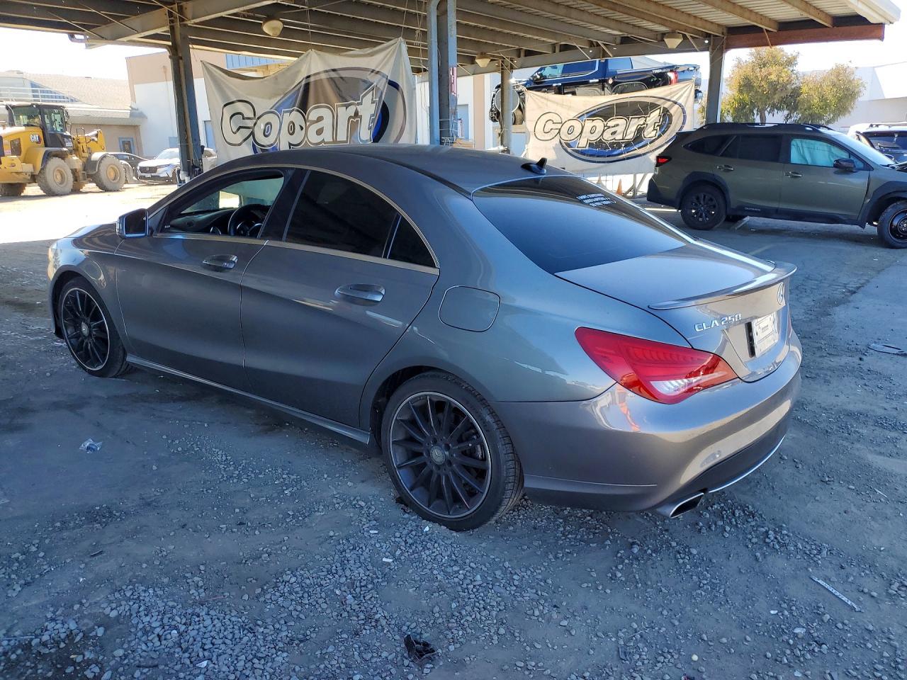 2014 Mercedes-benz Cla 250 Gray vin: WDDSJ4EB3EN126473