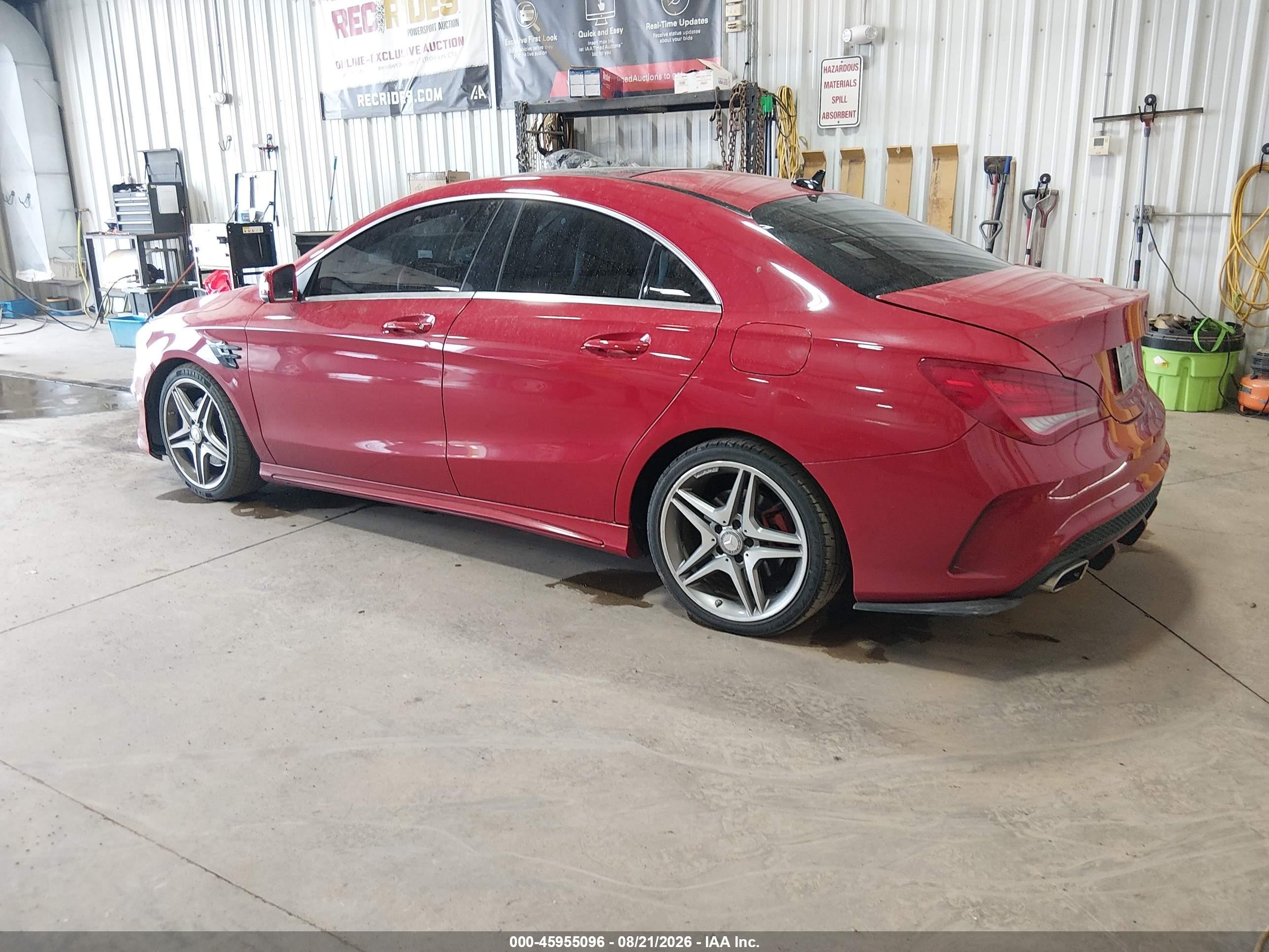 2014 Mercedes-benz Cla 250   Красный vin: WDDSJ4EB3EN127784