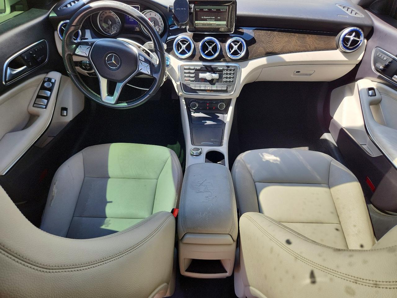 2014 Mercedes-benz Cla 250 White vin: WDDSJ4EB3EN128143