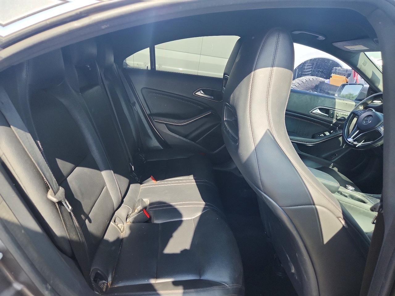2014 Mercedes-benz Cla 250 Gray vin: WDDSJ4EB3EN139286