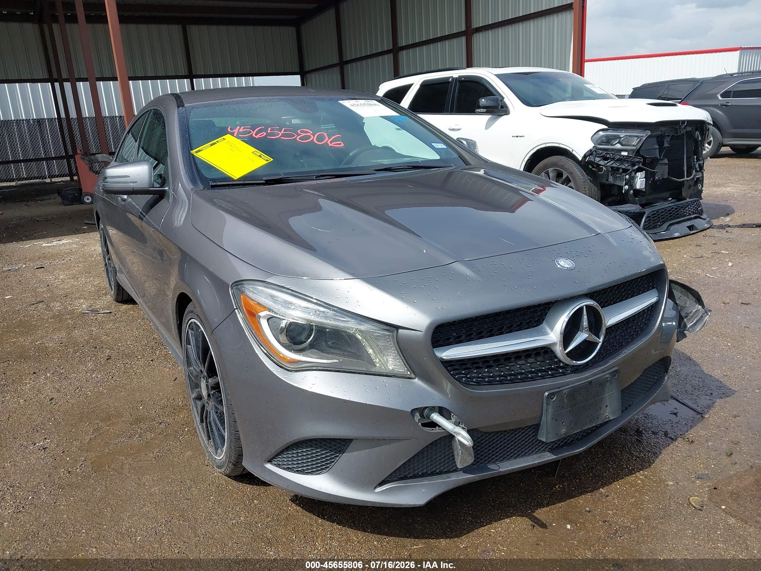 2014 Mercedes-benz Cla 250   Gray vin: WDDSJ4EB3EN147730